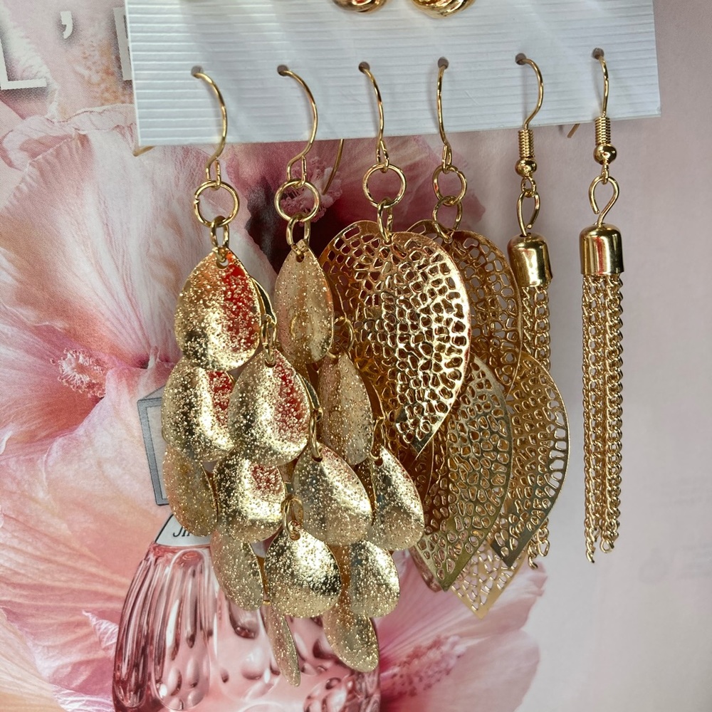 Amazing Set of Six Earrings - Picture 3 of 9